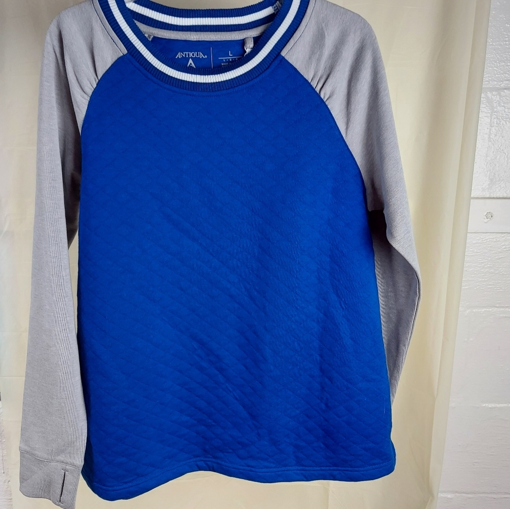 Size Large Cozy Fleece Crewneck